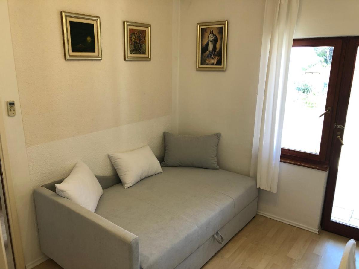 Apartmani Gloria Brodarica  Exterior foto