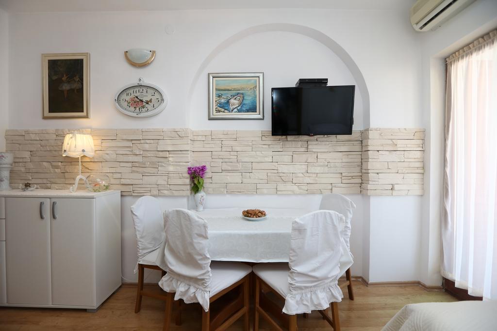 Apartmani Gloria Brodarica  Exterior foto